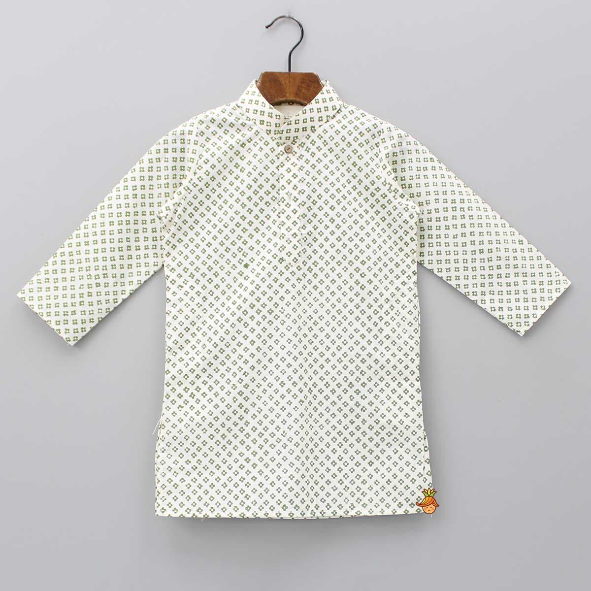 Green Tiny Flower Print Kurta And Pyjama view
