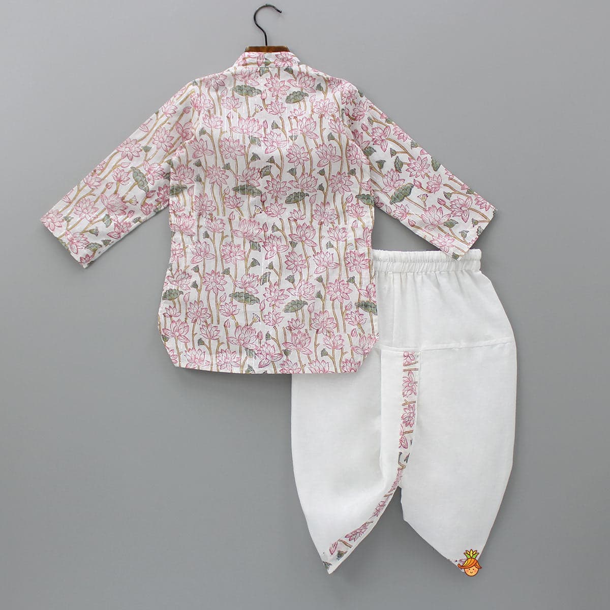 Pre Order: Lurex Striped Hand Block Floral Printed Stylish Pink Kurta And Dhoti view
