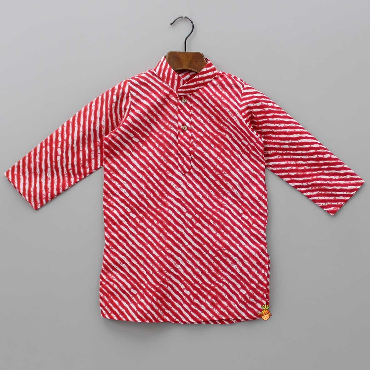 Leheriya Printed Mandarin Collar Red Kurta With White Pyjama view