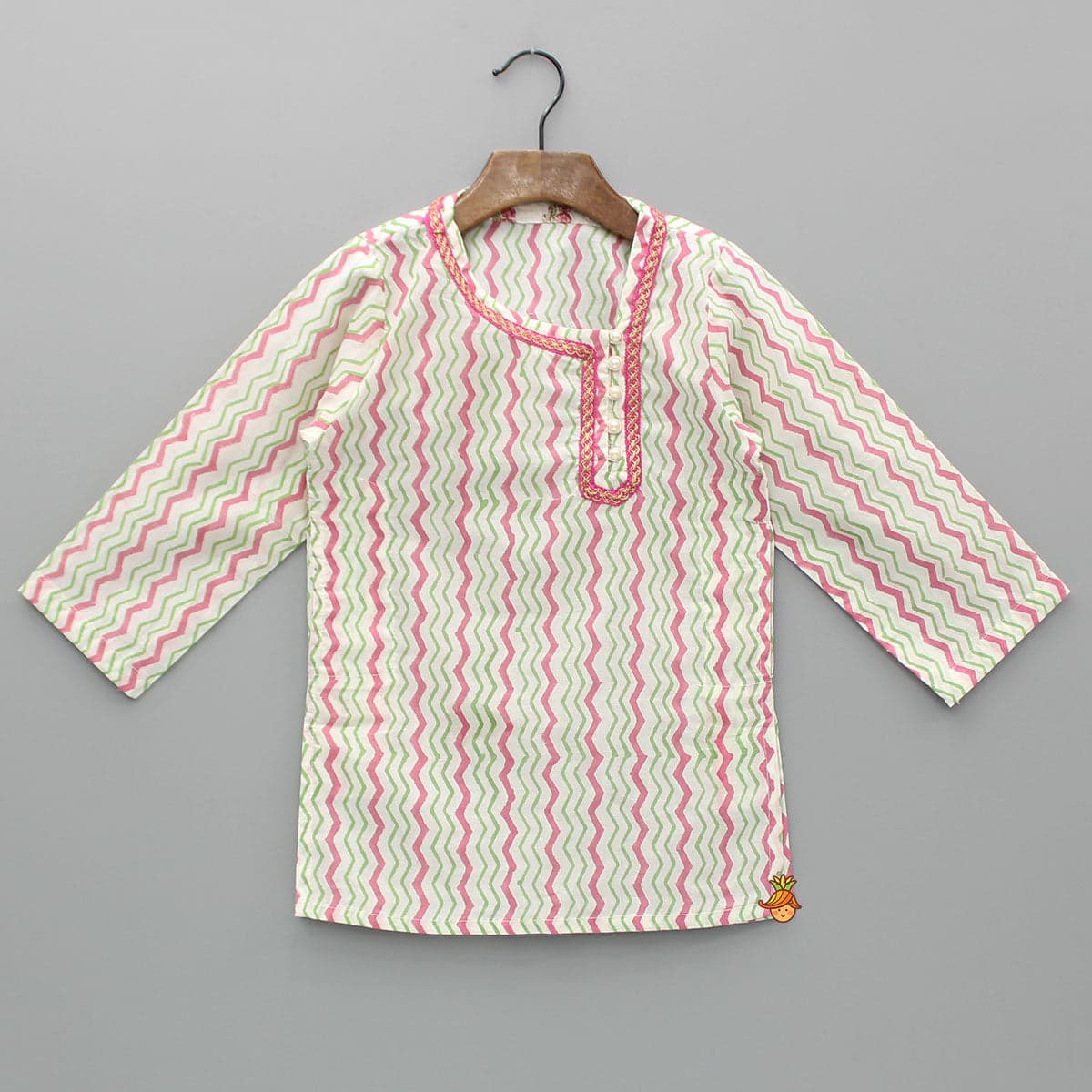 Pre Order: Multicolour Chevron Printed Side Open Kurta With Pyjama view