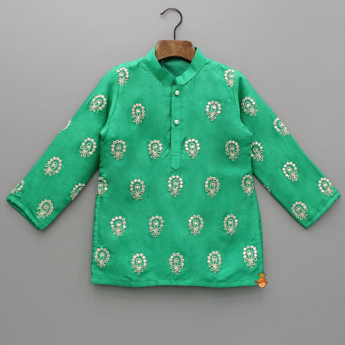 Pre Order: Green Embroidered Kurta And Pyjama view