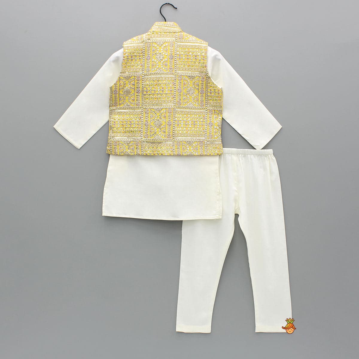 Pre Order: Off White Kurta With Embroidered Jacket And Pyjama view