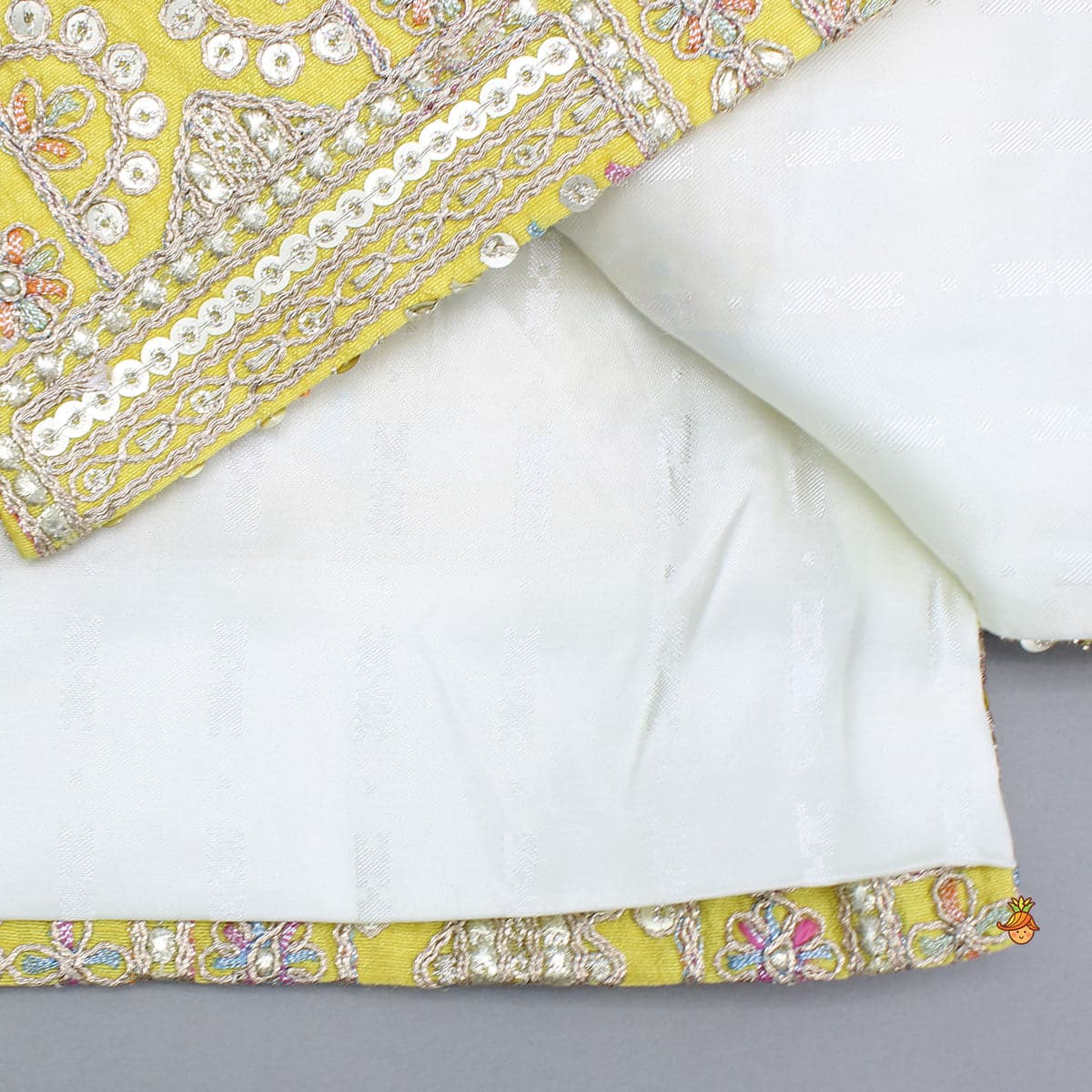 Pre Order: Off White Kurta With Embroidered Jacket And Pyjama view