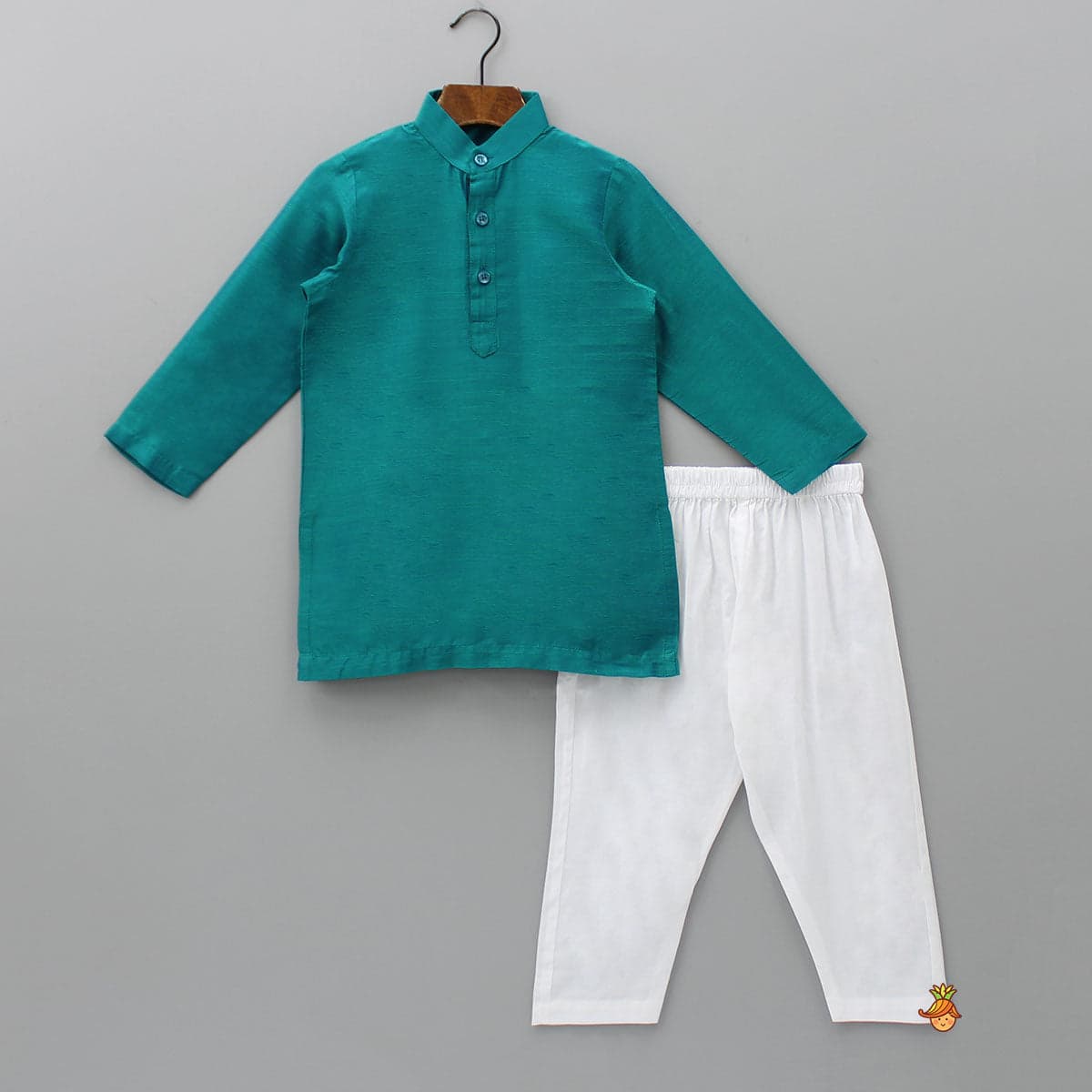 Silk Green Kurta With Front Open Pocket Detail Printed Jacket And Cotton Pyjama view