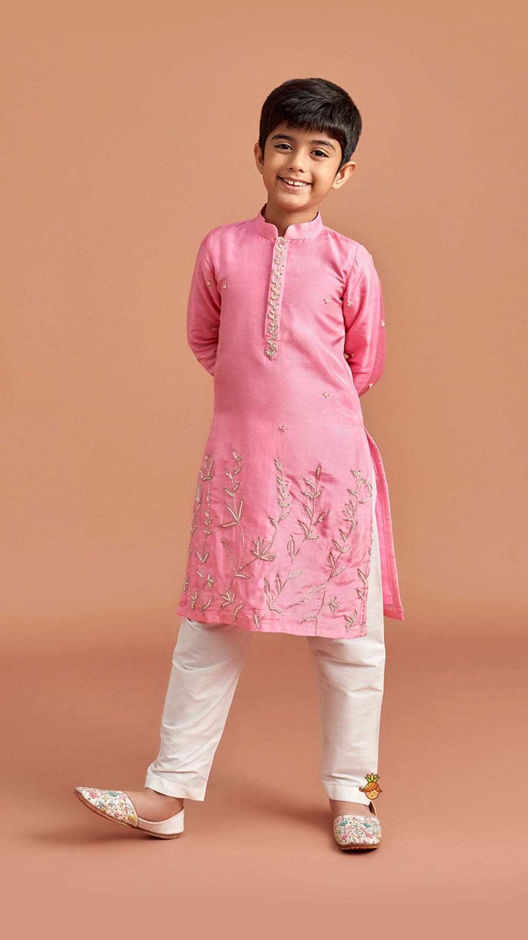 Pre Order: Pink Embroidered Kurta And Pyjama view