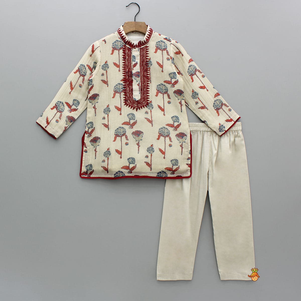 Pre Order: Red Detailed Floral Printed Chanderi Kurta With Pyjama