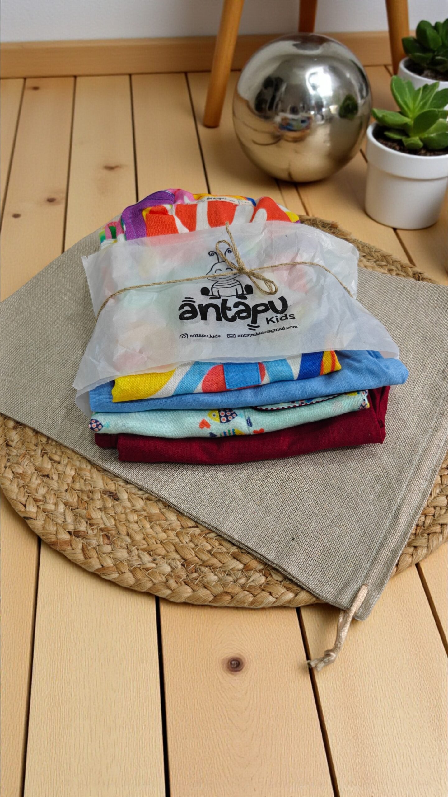 Tropical Retreat Surprise Bundle- Pack of 2 Shirts and 2 Pants - Image 2