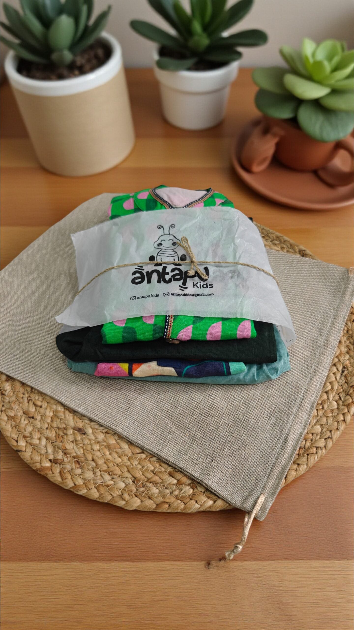 Vibrant Vibes Surprise Bundle- Pack of 2 Shirts and 2 Pants - Image 2