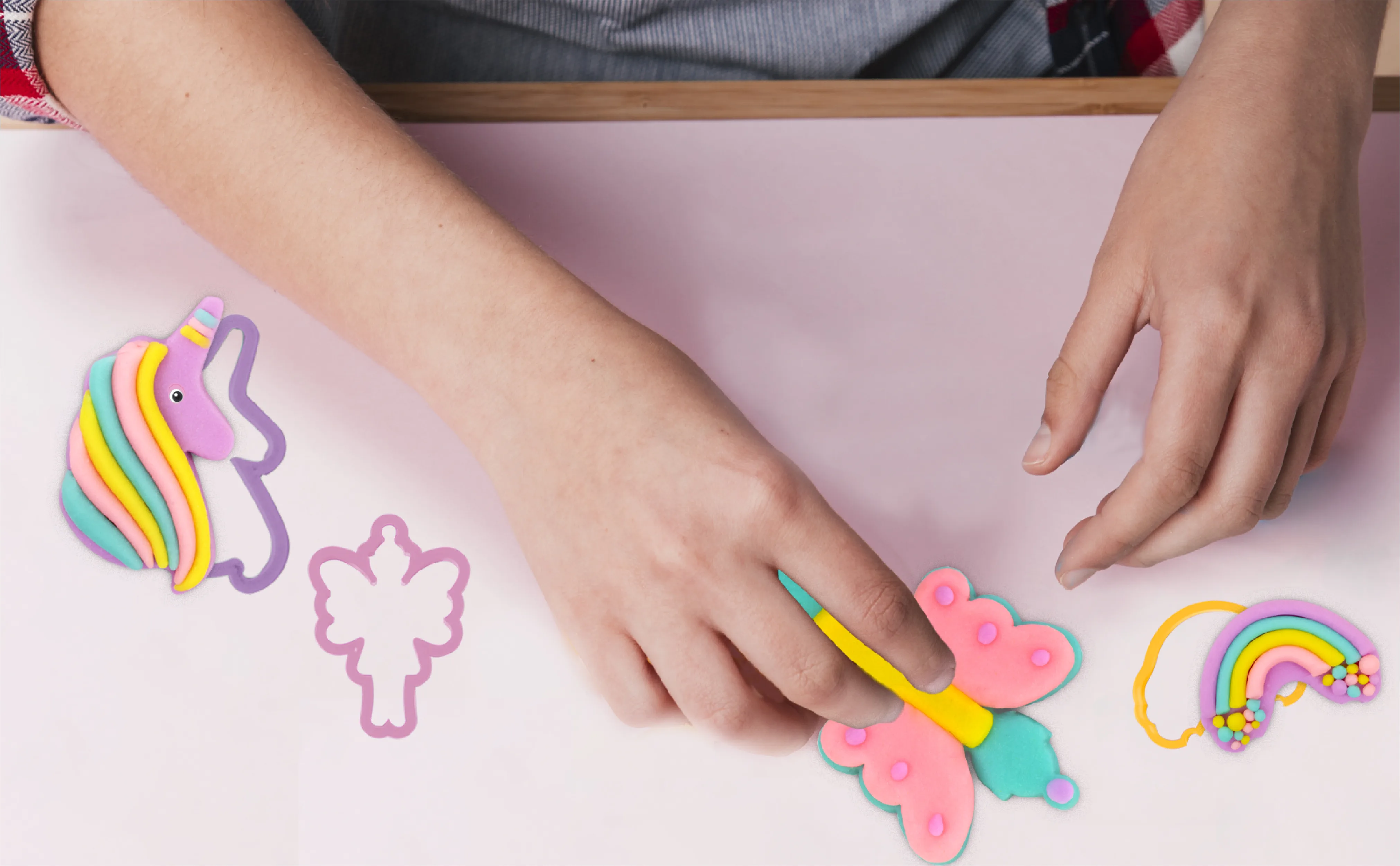 FunDough Fairy World Playset � 4 Tubs Dough Kit | Unicorn, Fairy & Rainbow Shape Cutters | Ages 3+ - Image 4